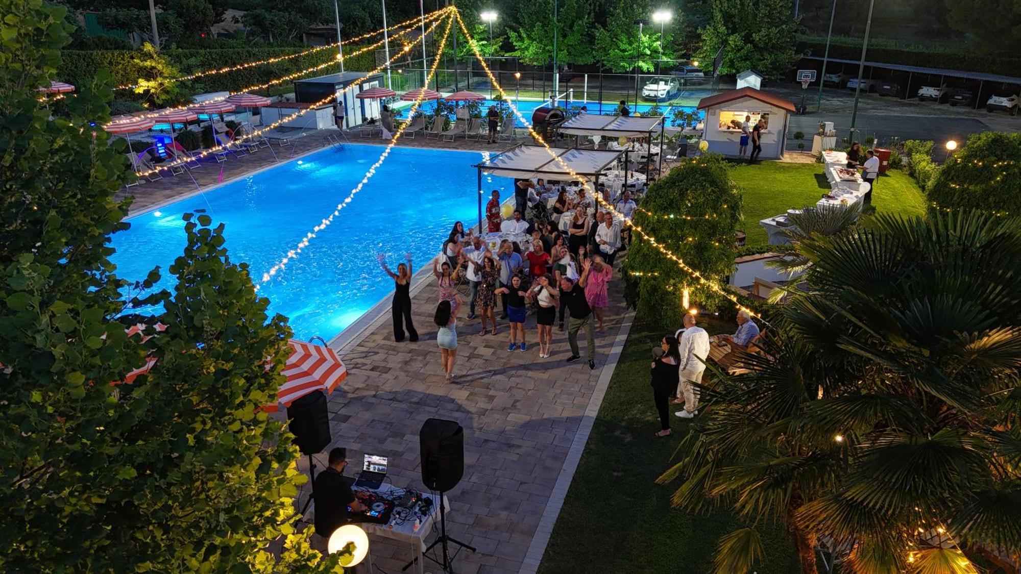 Pineto Resort Kültér fotó